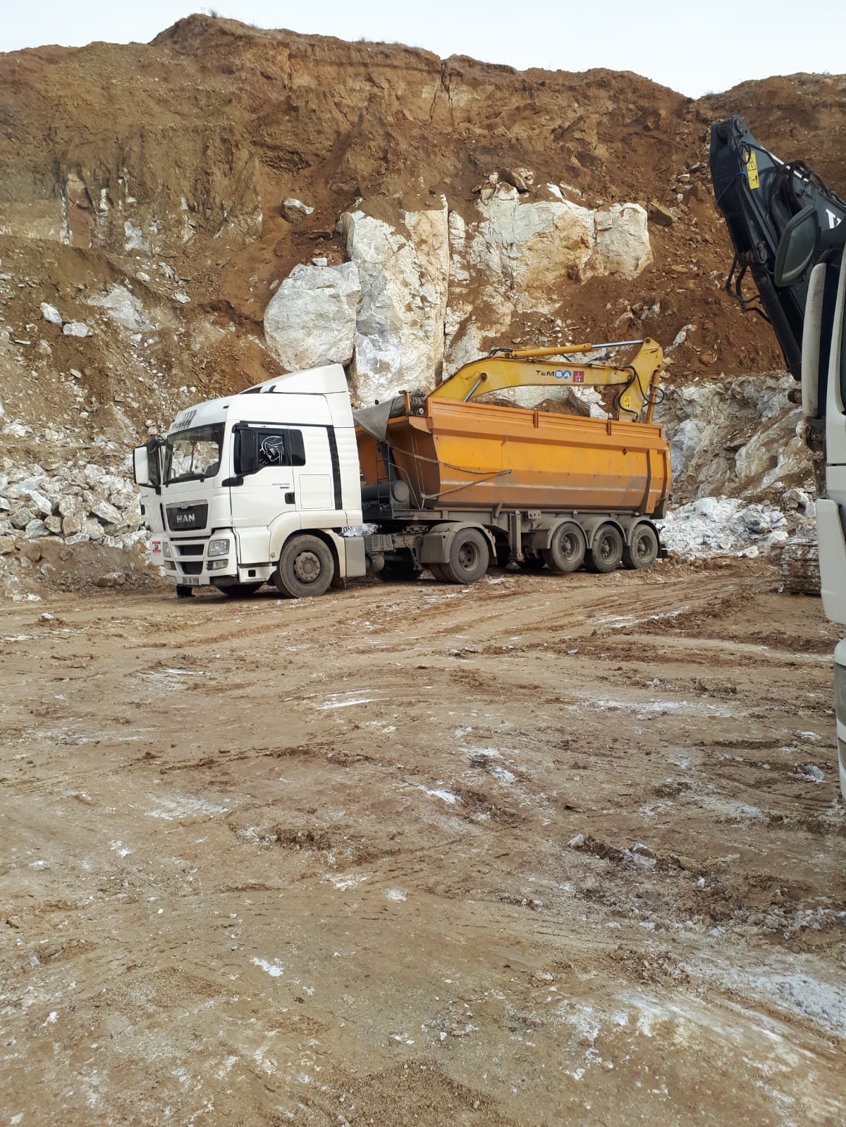 Kum Mühendislik Nakliyat